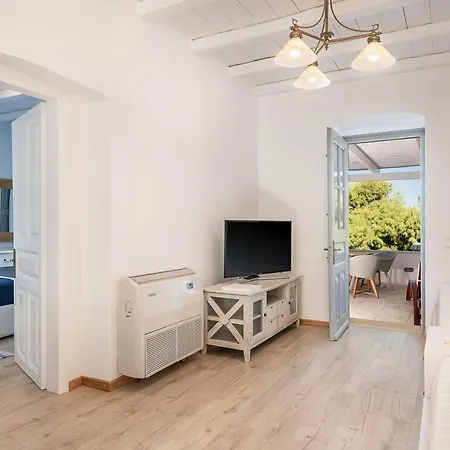 Hotel Four Seasons Hydra Luxury 4*