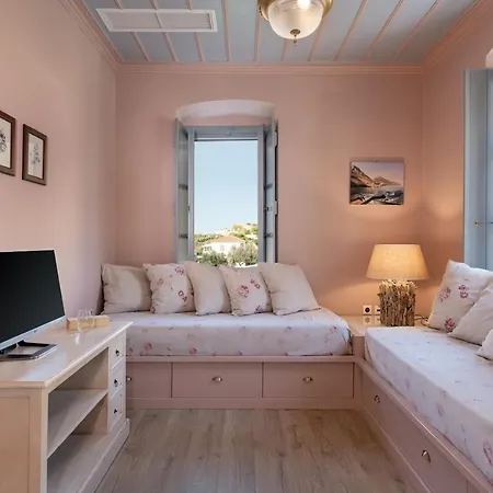 Four Seasons Hydra Luxury Hotel Hidra