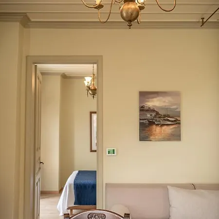 Hotel Four Seasons Hydra Luxury 4*